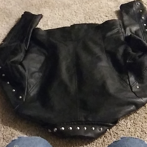 Jacket - Picture 3 of 3